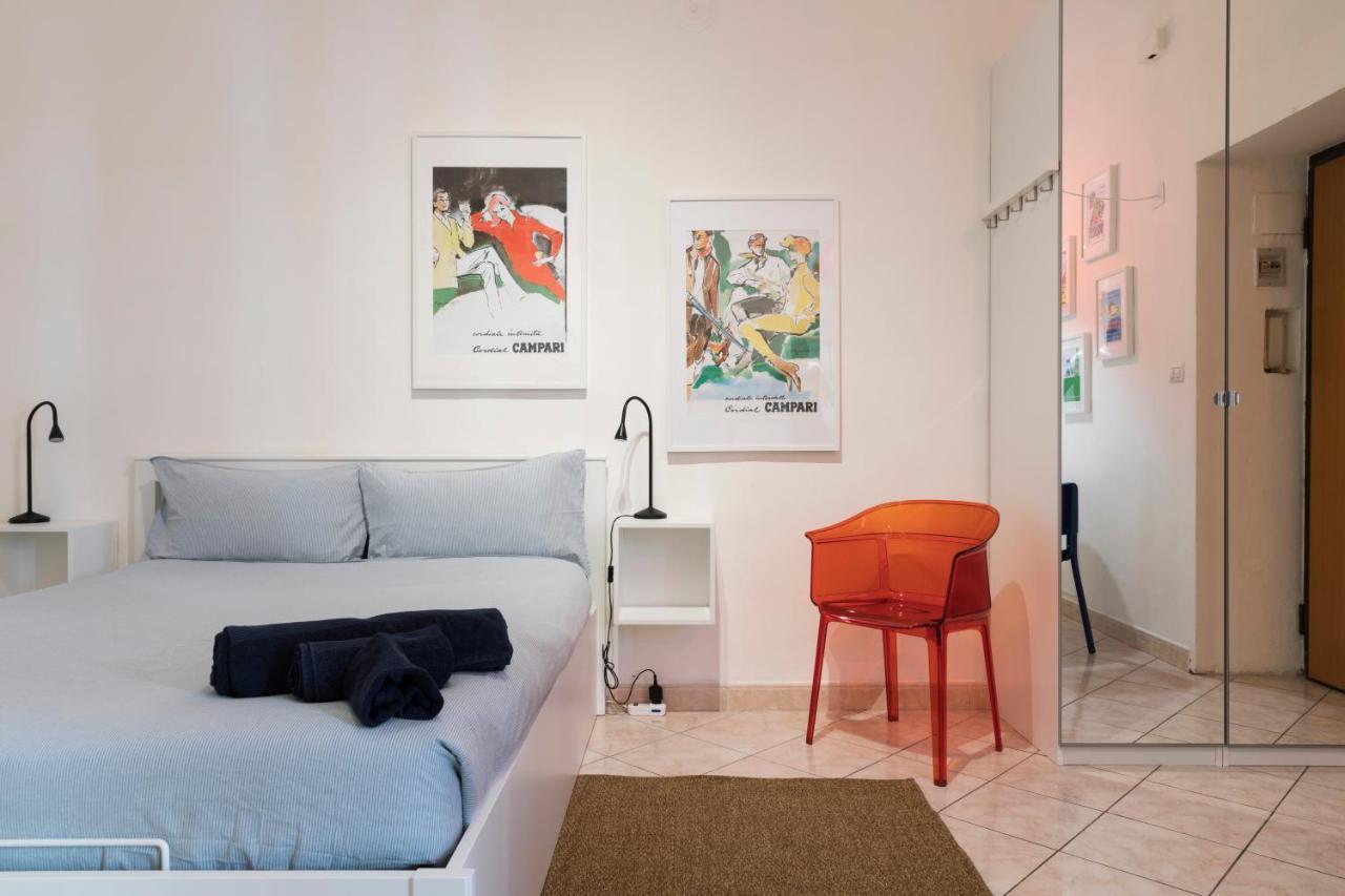 Xenia Apartments - Stylish Colorful Apt- Upbeat & Well-Connected Area Milan Exterior photo